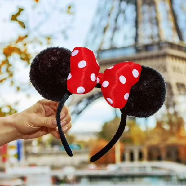Foto Disney en París, en nota de por qué a niña le negaron ir Disney por nombre: así fue insólito caso por error