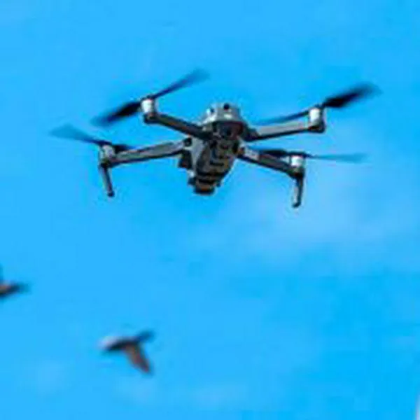 ¿Vuela dron en Cali? Deberá realizar registro obligatorio o será catalogado como hostil