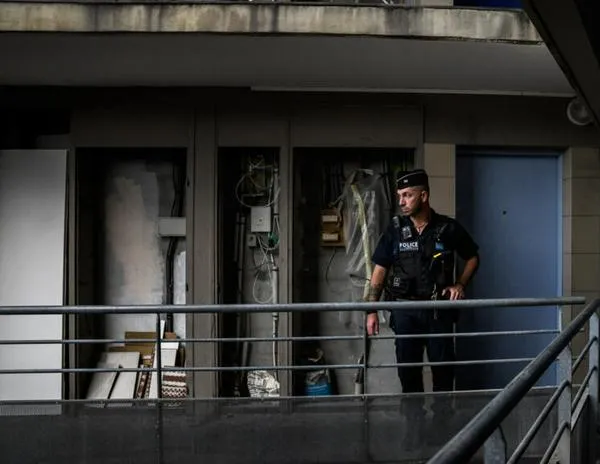 Asesinato de una estudiante en Francia reaviva el debate de expulsiones de extranjeros reincidentes