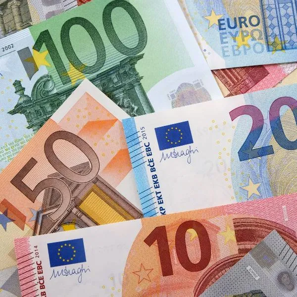 Euro hoy en Bogotá y Colombia, jueves 26 de septiembre