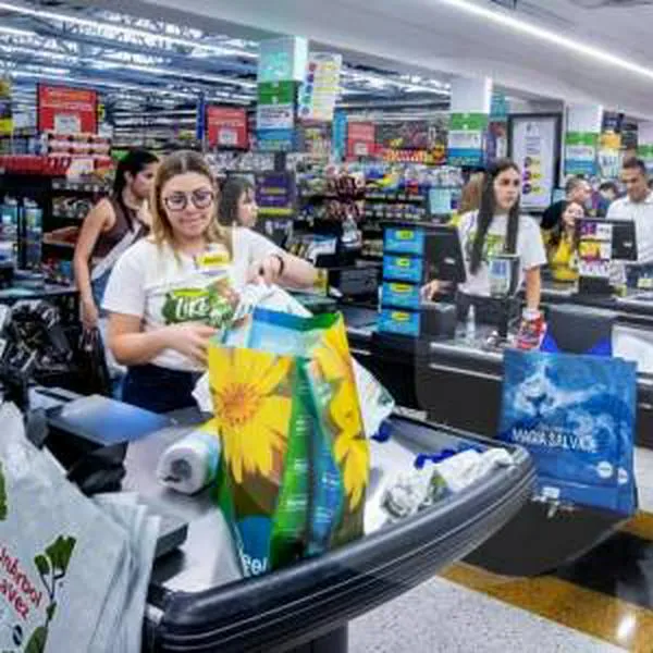 Éxito tomó decisión para competir con Ara, D1 y más supermercados con descuentos