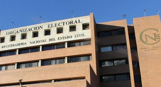 Consejo Nacional Electoral elige a César Lorduy como presidente