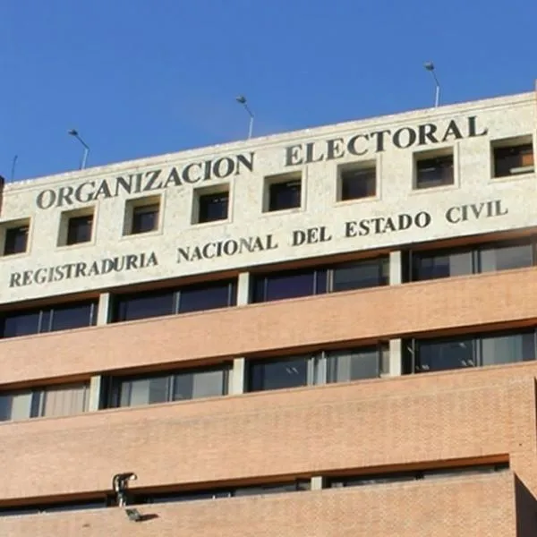 Consejo Nacional Electoral elige a César Lorduy como presidente