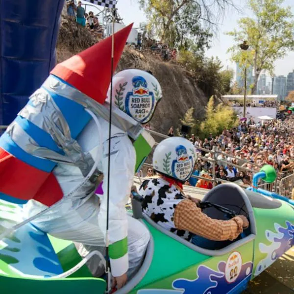 Red Bull Balineras Race 2024: la alianza de Pulzo y la Universidad del Rosario con Red Bull que inspiró a la creatividad de estudiantes y profesores.
