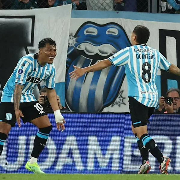 'Juanfer' Quintero y Roger Martínez, protagonistas en clasificación de Racing