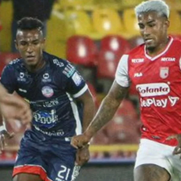Harold Mosquera, de Santa Fe, hizo gesto que disgustó a hinchas y se disculpó
