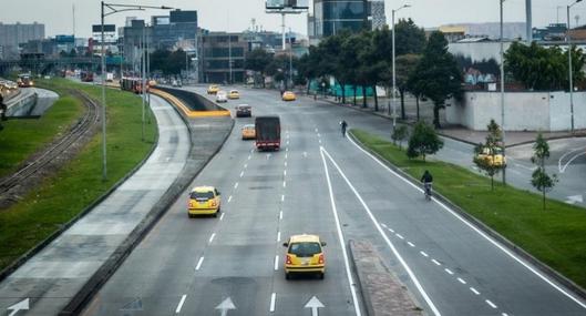 Pico y placa vehículos particulares y taxis en Bogotá lunes 30 de septiembre 