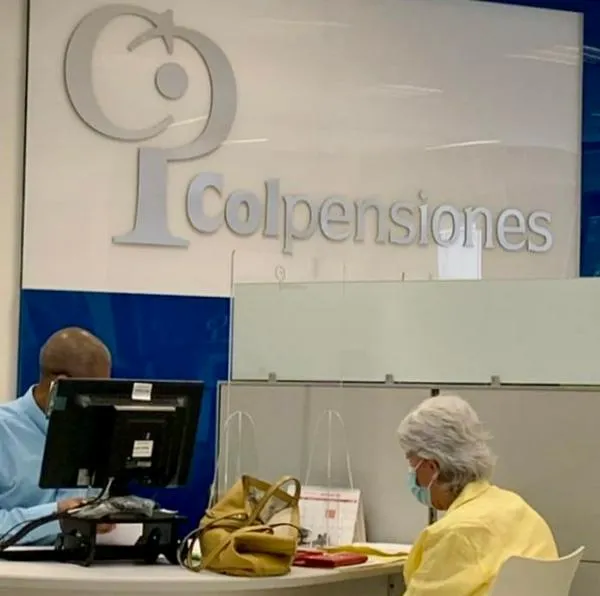 Auxilio funerario de Colpensiones verá cambió con reforma pensional del Gobierno