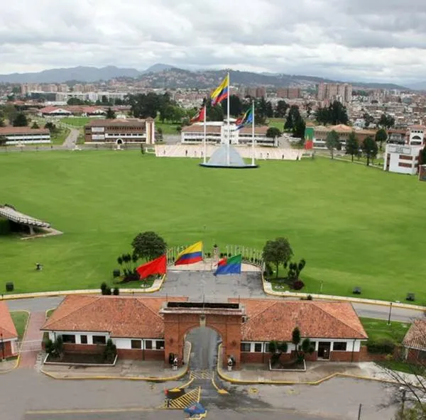¿Cuánto cuesta entrar a la escuela militar de cadetes?