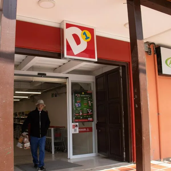 D1 lanzó tostadora de pan económica. 