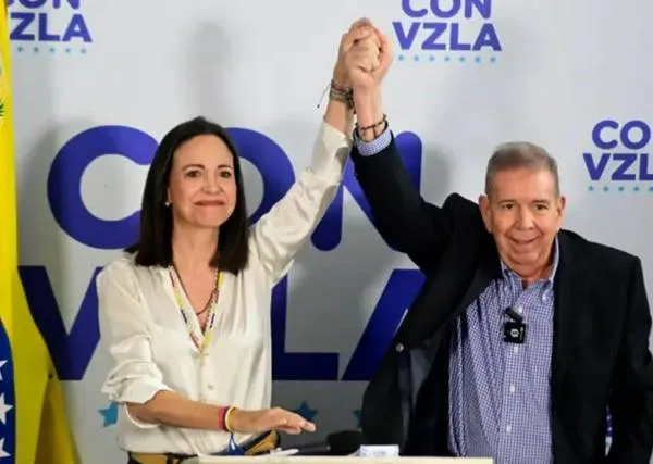 María Corina Machado dice que no saldrá de Venezuela: "El que se va es Nicolás Maduro"