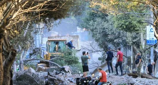 Israel bombardeó carrera internacional que comunica al Líbano con Siria