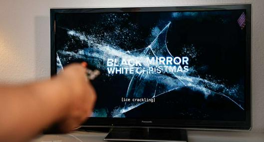 Foto de televisor, en nota de qué inventos de Black Mirror se convirtieron en tecnología en realidad