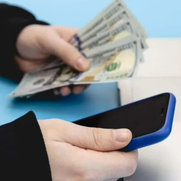 Dólar en Colombia cerró por encima de los $ 4.200 en medio del desplome de los precios del petróleo