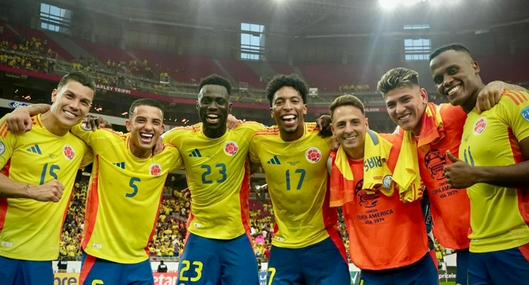 Camiseta Selección Colombia conmemorativa 100 años filtran fotos cómo es precio