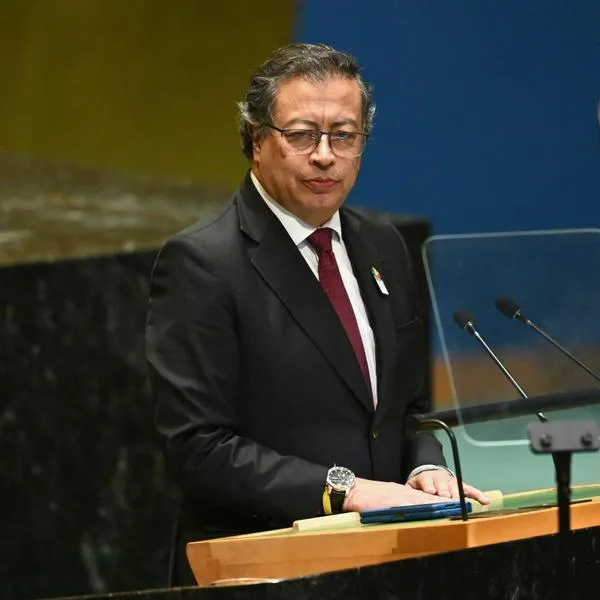 Investigación del CNE a Gustavo Petro 