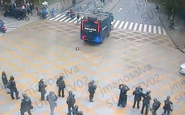 ‘Nuestra respuesta será inmediata’: alcalde de Medellín frente a los disturbios en la Universidad de Antioquía 
