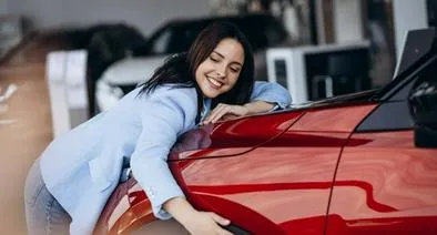 Foto de vehículo nuevo, en nota sobre dónde son más económicos los carros entre Bogotá y Medellín, según IA y cifras