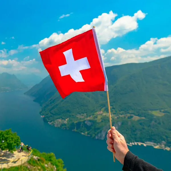 ¿Cómo puedo trabajar en Suiza siendo colombiano? Vacantes con pago en francos 