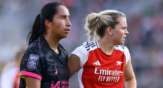 WASHINGTON, DC - AUGUST 25: Mayra Ramírez #7 of Chelsea and Alessia Russo #23 of Arsenal look on at Audi Field on August 25, 2024 in Washington, DC.   Tim Nwachukwu/Getty Images/AFP (Photo by Tim Nwachukwu / GETTY IMAGES NORTH AMERICA / Getty Images via AFP)