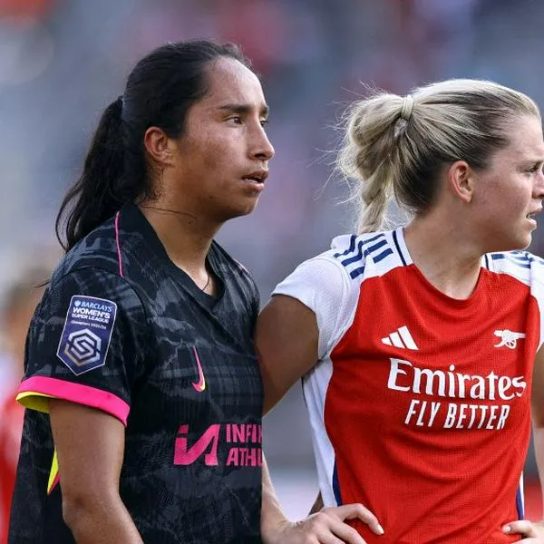 WASHINGTON, DC - AUGUST 25: Mayra Ramírez #7 of Chelsea and Alessia Russo #23 of Arsenal look on at Audi Field on August 25, 2024 in Washington, DC.   Tim Nwachukwu/Getty Images/AFP (Photo by Tim Nwachukwu / GETTY IMAGES NORTH AMERICA / Getty Images via AFP)