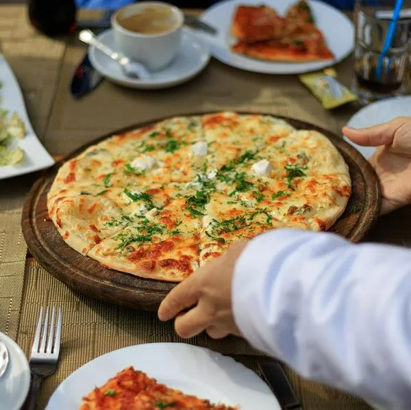Restaurantes en Colombia, por bajas ventas, piden bajar impuesto al consumo