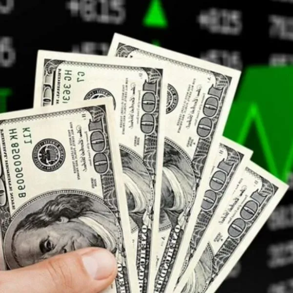 Dólar en Colombia extiende ganancias en una jornada en la que superó el techo de $4.250