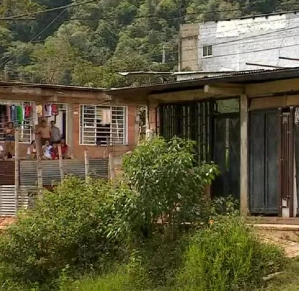 430 familias desplazadas en El Plateado por enfrentamientos con las disidencias