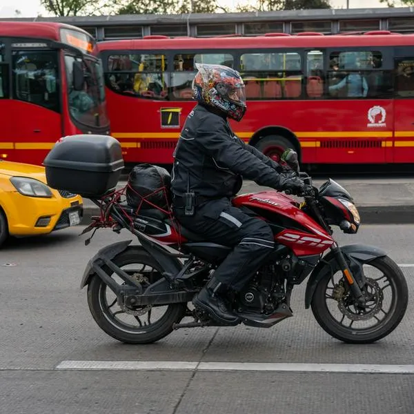 Curso gratis para motociclistas en Bogotá el sábado 19 de octubre: cómo será
