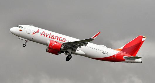 Foto de Avianca, en nota de cuántos vuelos diarios hace un avión de Avianca y destinos que tiene en Colombia