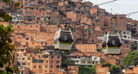 Medellín hoy: buscan a hombre que asesinó a su pareja con un cuchillo en riña