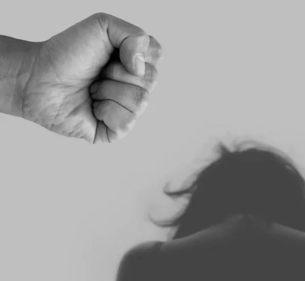 Hombre violentó a su mamá y amenazó con quemarle la casa en Anserma, Caldas