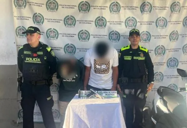¿Muy confiados? Capturan pareja que intentó un robo a mano armada en El Poblado