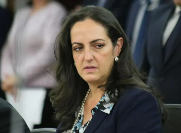 María Fernanda Cabal se quejó de su esposo y le tiró puyas a Gustavo Petro