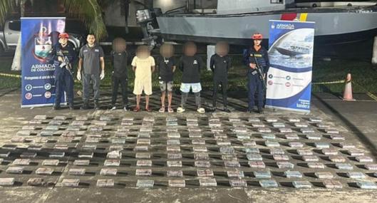 Detienen embarcación con más de 142 kilogramos de cocaína en el Golfo de Urabá