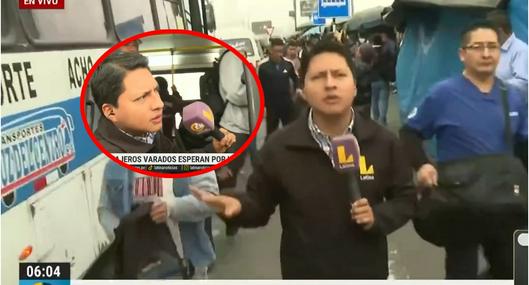 Periodista en Perú dejó tirado noticiero en vivo por subirse a un bus para su informe: video es viral