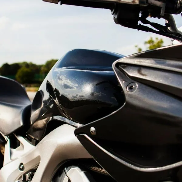 Cuánto vale el servicio de grúa si le inmovilizan su moto en Bogotá