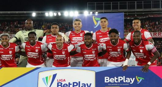 Uno de los jugadores claves de Santa Fe confirmó que entró a cirugía y se perderá el clásico capitalino ante Millonarios. Acá, de quién se trata.