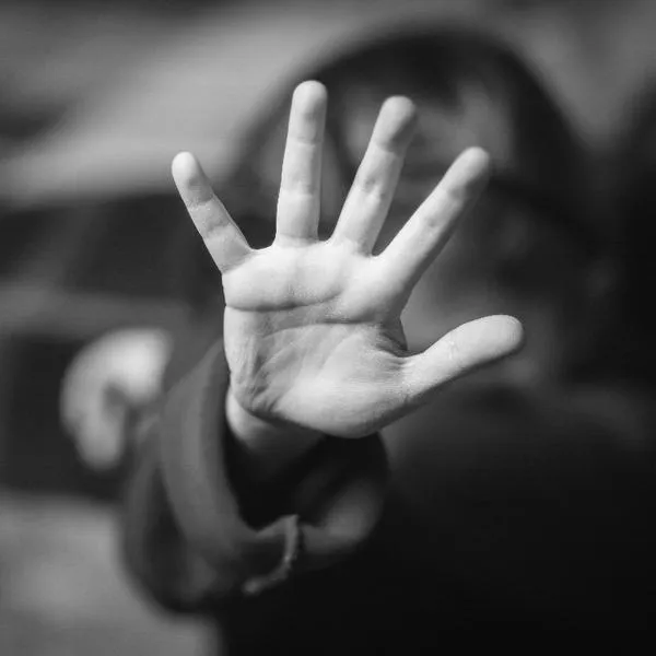 Dicen qué es filicidio, delito por el que señalan a hombre que habría asesinado a sus propios hijos en Bogotá. Al parecer, tenía problemas mentales. 