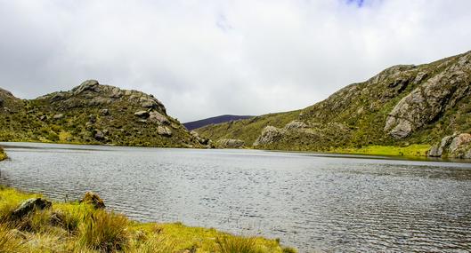 ¿Dónde está la Laguna Negra? 