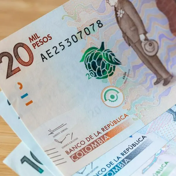Datacrédito y cómo recibir novedades de reportes en bancos allí anotados