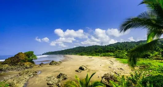 Foto de Playa Almejal, en nota de cuál es la playa más bonita del Choco, con recomendación de planes para conocer