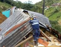 Emergencia por lluvias en Antioquia: vendavales dejaron sin techo 26 casas