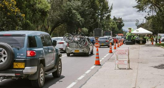 Pico y placa regional Bogotá hoy lunes festivo: cómo será y a qué hora inicia