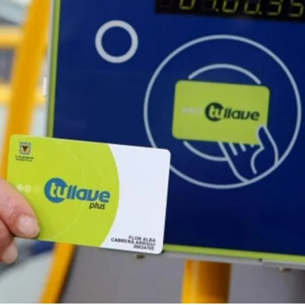 ¿Cuántas veces se puede personalizar la tarjeta TuLlave?