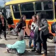 Conductor de bus se estrelló cerca de Bogotá con un camión; ya tenía denuncias