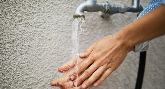 Barrios con racionamiento de agua en Bogotá el viernes 8 de noviembre 2024  