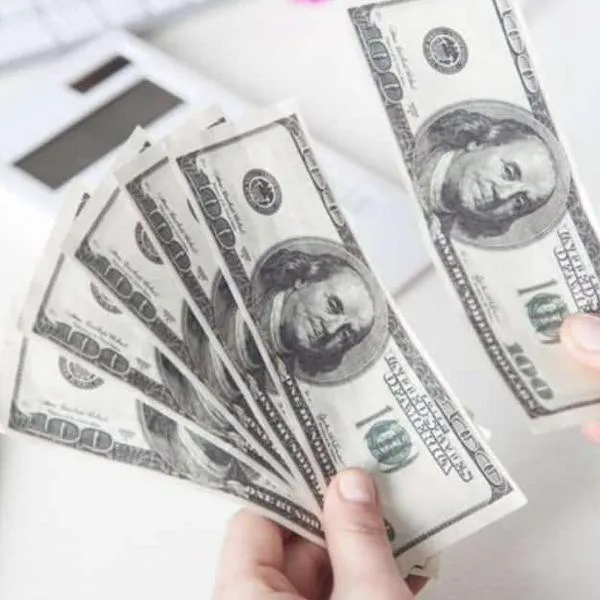 Así quedó el precio del dólar en Colombia hoy, 6 de noviembre, que asustó con disparada: vea el precio actual y cómo se movió en la jornada.