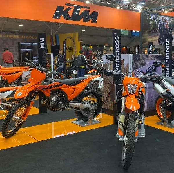 KTM presentó sus nuevas motos en el Salón del Automóvil de Corferias y habrá descuentos en referencias seleccionadas.