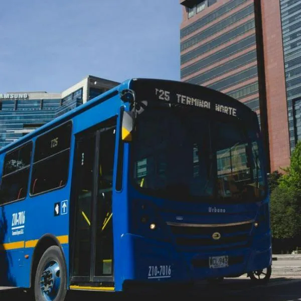  ciclista muere arrollado por un bus del SITP en 'cinco esquinas', Bosa (sur de Bogotá)